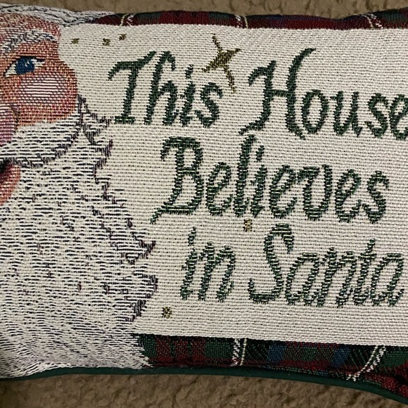 Vintage This House Believes In Santa Needle Point Tapestry Christmas Pillow 12x8 - Picture 5 of 10